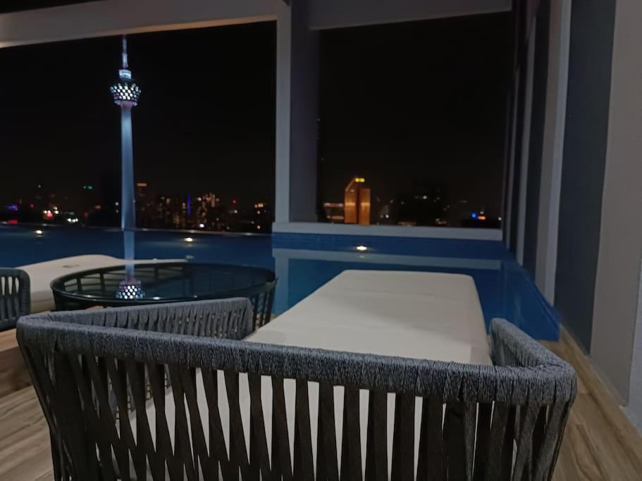 Col 23ab Cozy Klcc View & Infinity Pool Pangsapuri